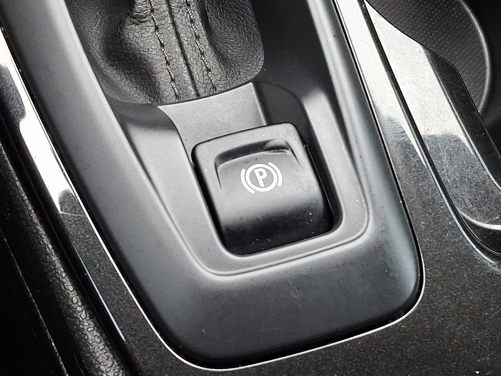 Thumbnail: 2021 Chevrolet TrailBlazer - 26