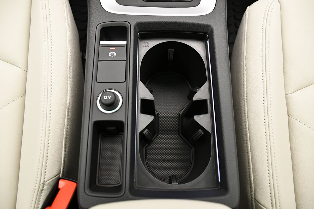 2025 Audi Q3  32