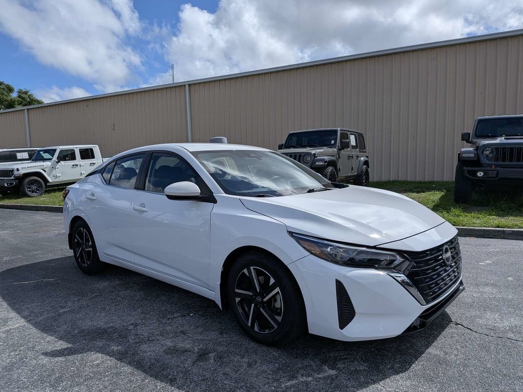 White (Fresh Powder) 2025 Nissan Sentra Sedan Front-Wheel Drive Continuously Variable Transmission