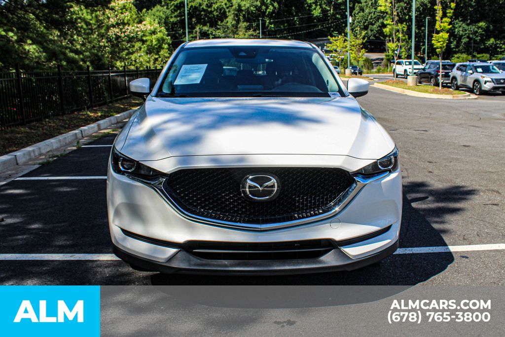 Used 2018 White Mazda Touring image 10