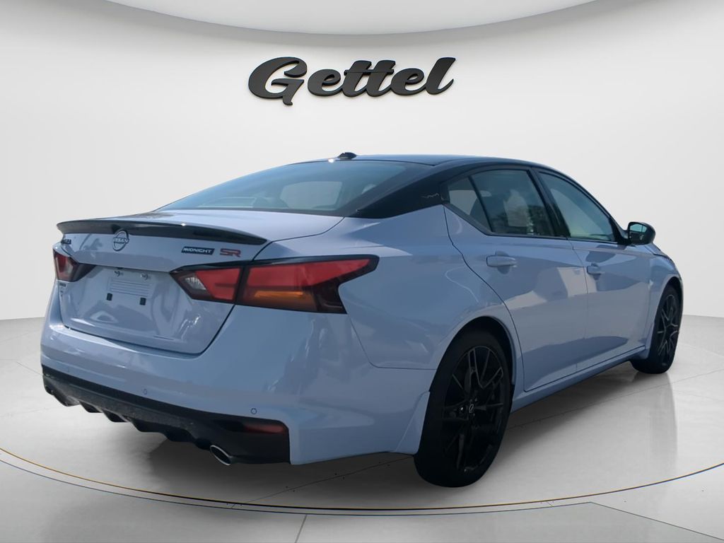 New 2026 Gray Sky Pearl / Super Black Two-tone Nissan SR Midnight Edition® image 4