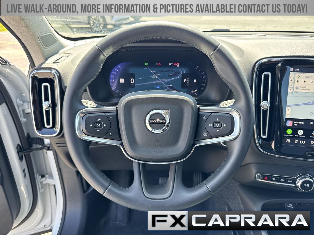 Used 2026 Volvo XC40 SUV