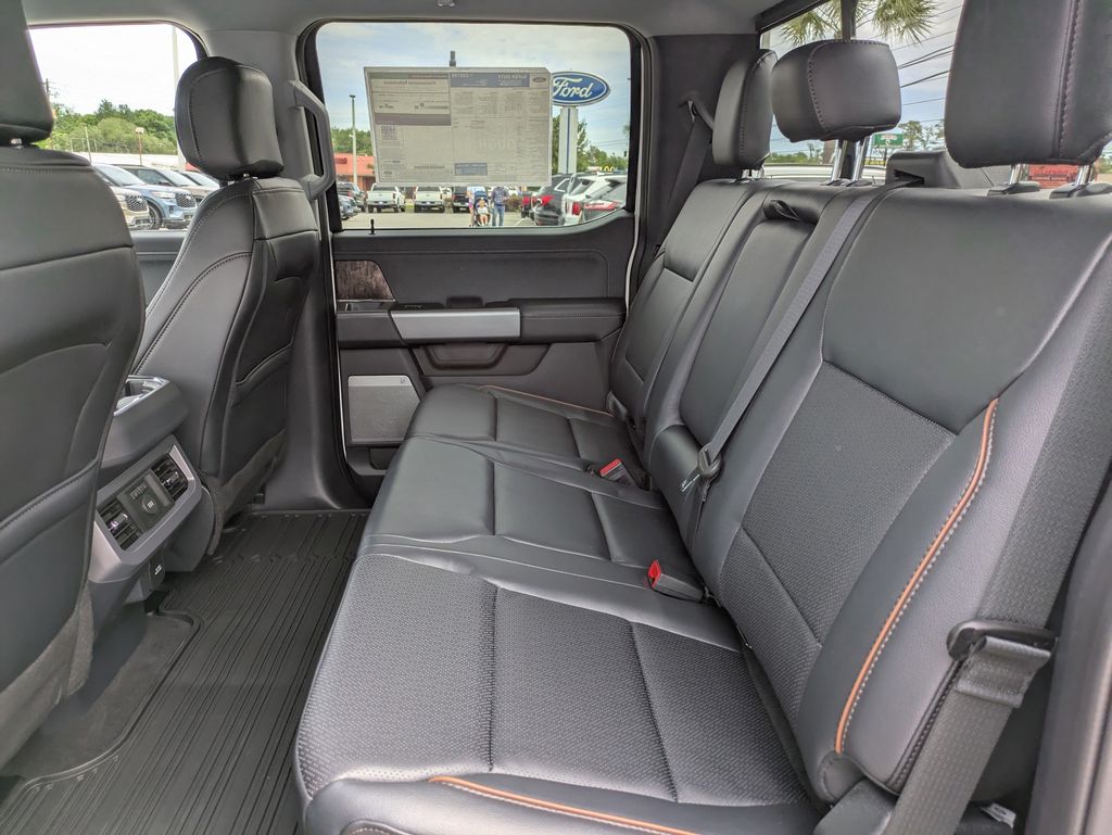 2026 Ford F-350 Super Duty LARIAT