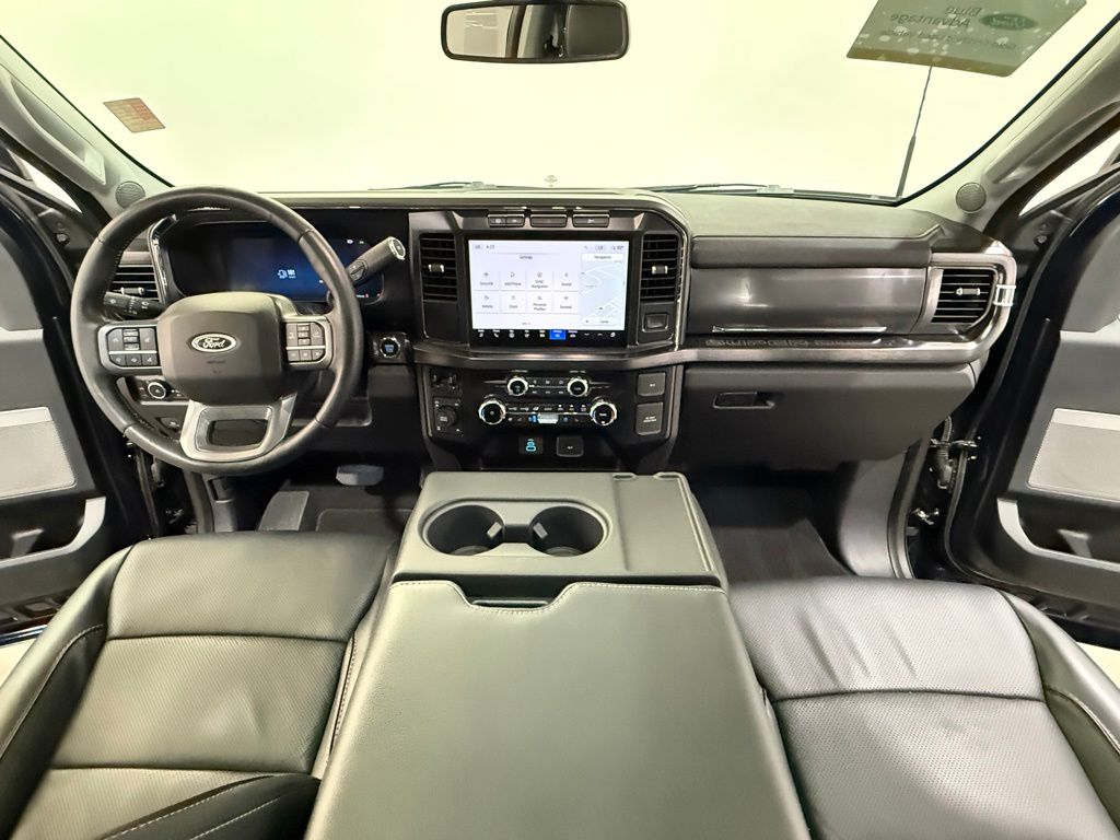 2024 Ford F-350SD Lariat