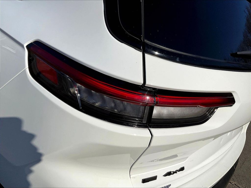 2022 Jeep Grand Cherokee L — photo 33