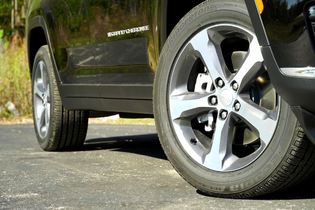 New Car 2025 Jeep Grand Cherokee L  Limited For Sale Under $60,000 In Taylor, Texas