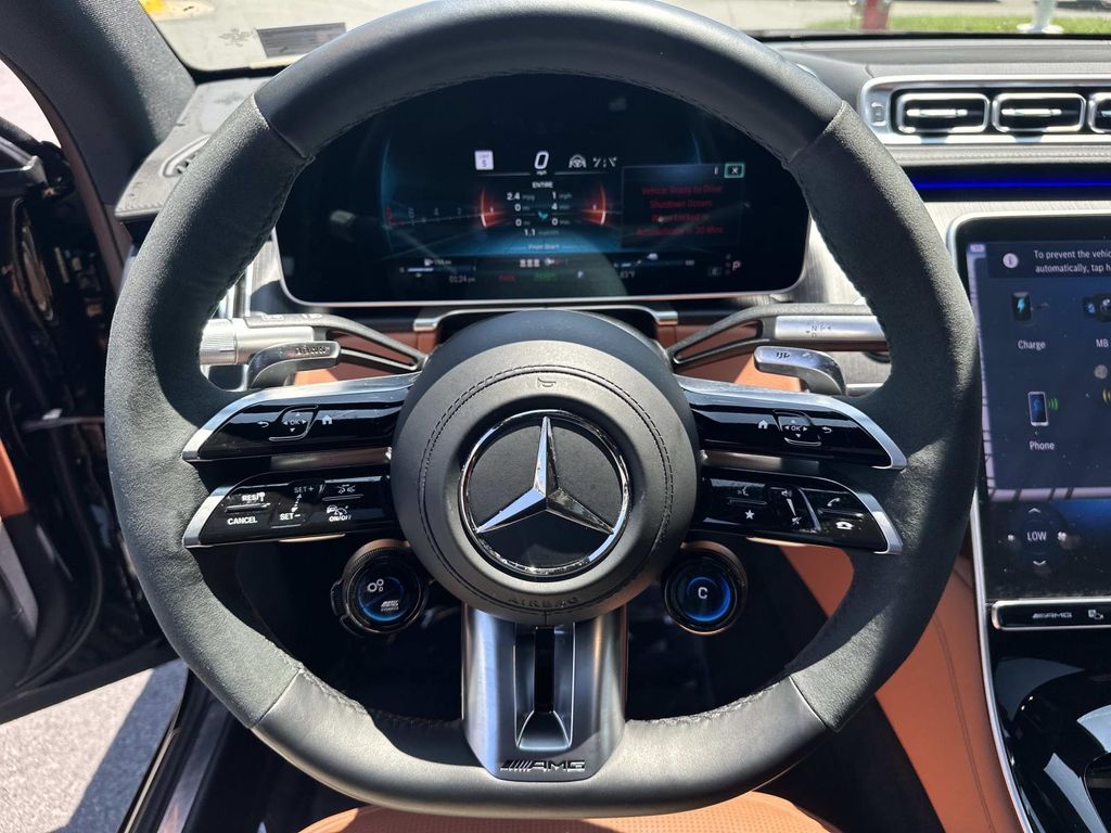 Thumbnail: 2025 Mercedes-Benz S-Class - 24
