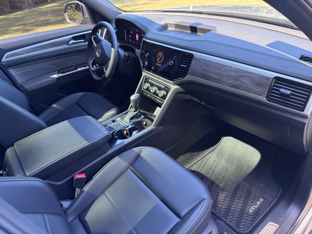 2023 Volkswagen Atlas Cross Sport V6 SE