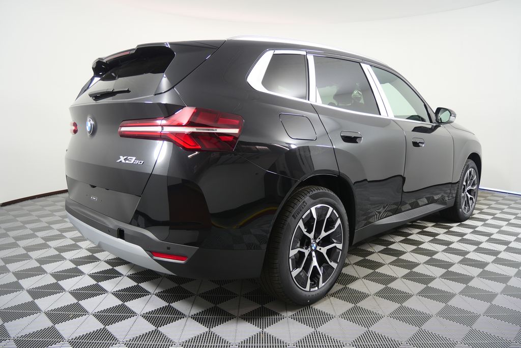 Thumbnail: 2026 BMW X3 - 3