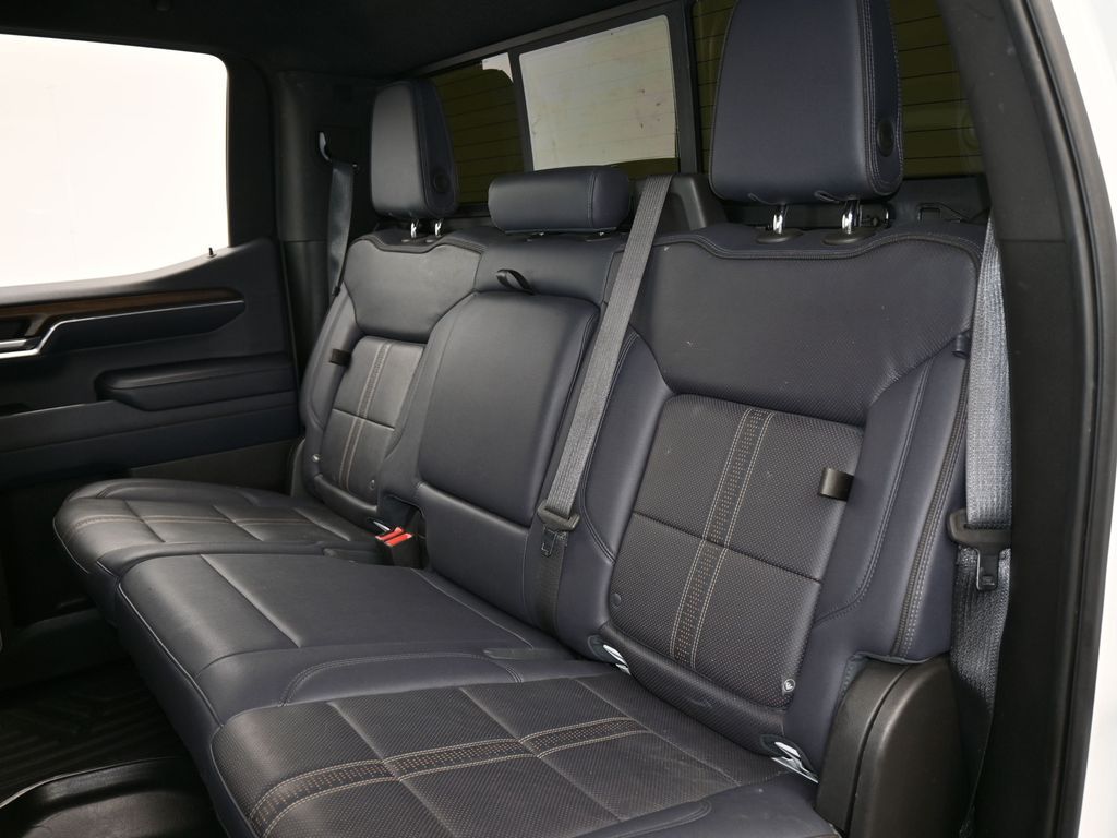 Used 2022 Iridescent Pearl Tricoat Chevrolet High Country image 49