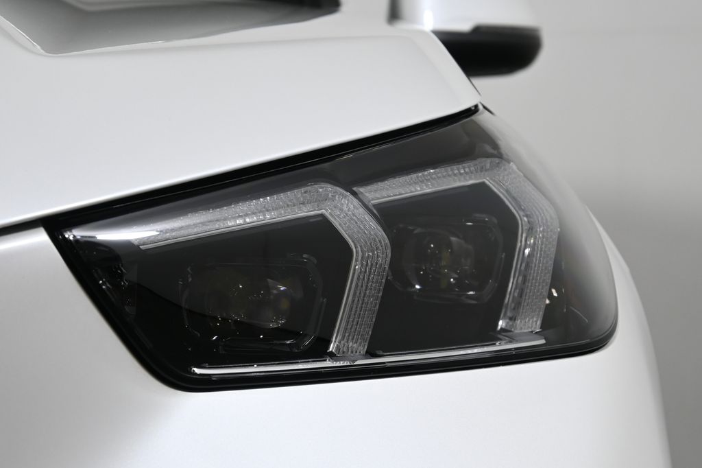 Thumbnail: 2025 BMW X1 - 11