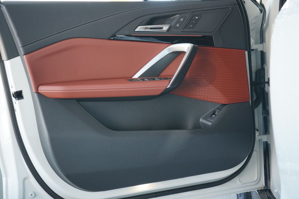 Thumbnail: 2026 BMW X1 - 9