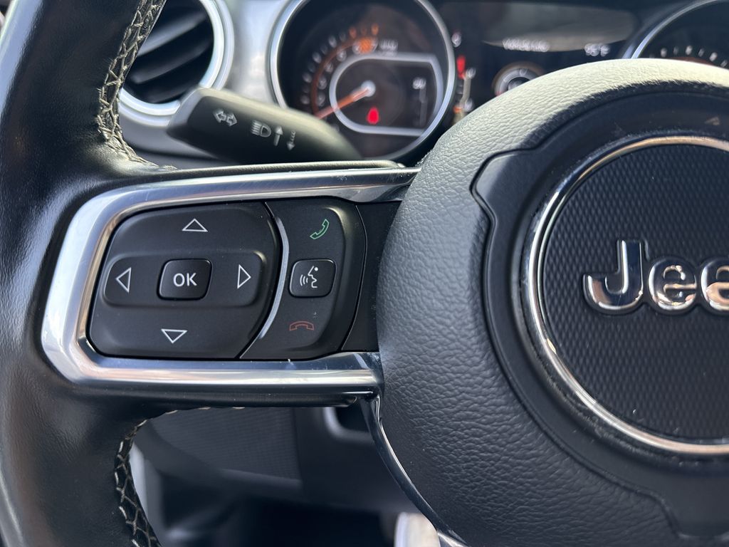 Used 2021 Gray Jeep Unlimited Sahara image 23