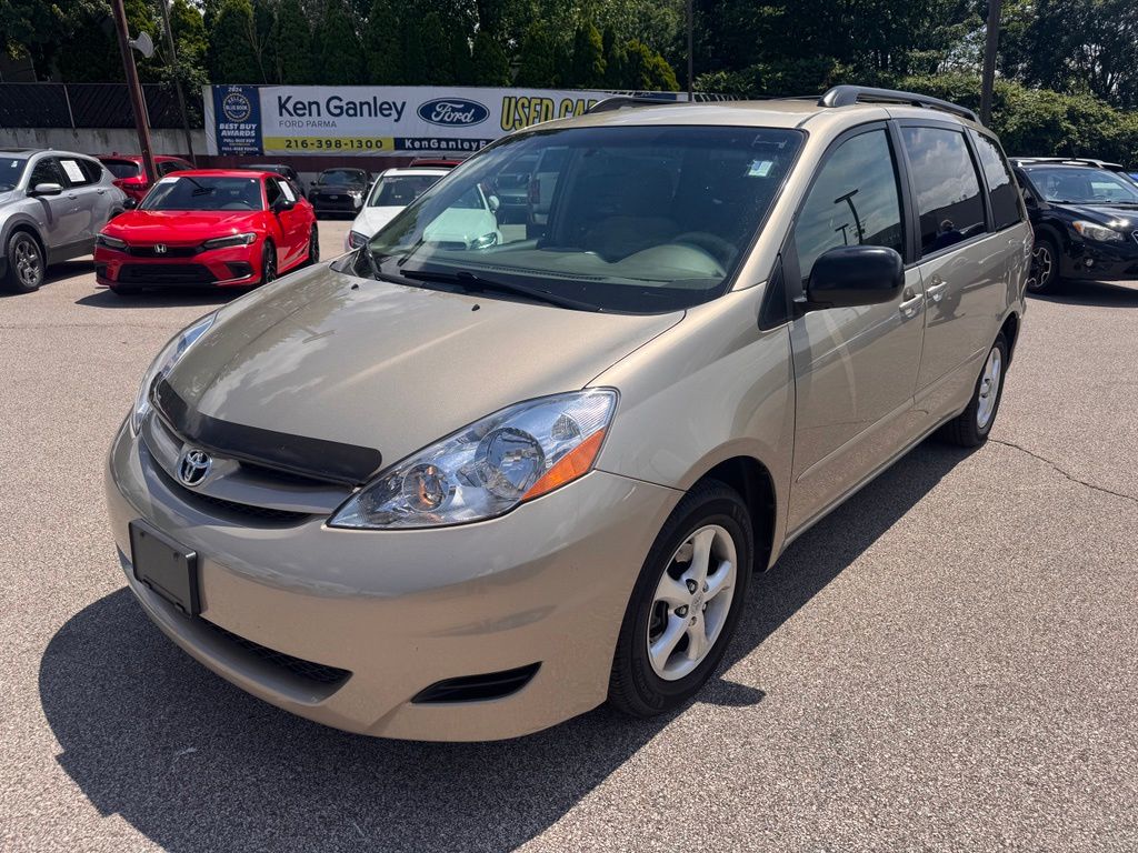 Desert Sand Mica 2010 Toyota Sienna Minivan  5-Speed Automatic Overdrive