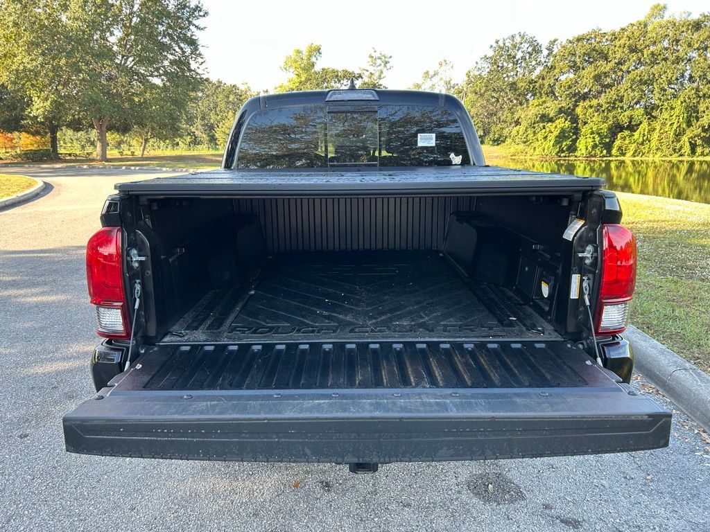 Thumbnail: 2023 Toyota Tacoma - 10