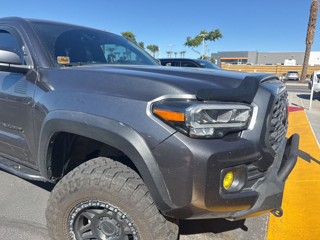 Thumbnail: 2020 Toyota Tacoma - 2