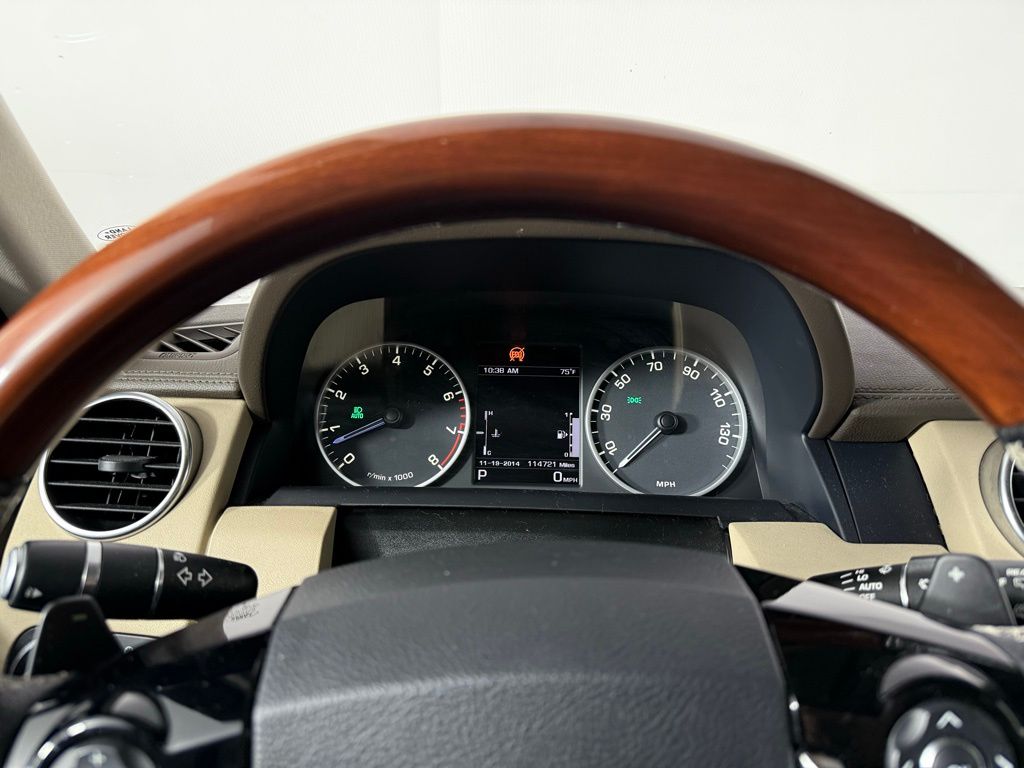 Thumbnail: 2016 Land Rover LR4 - 13