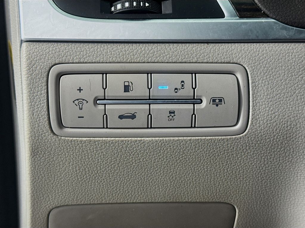 Used Car 2016 Hyundai Genesis  3.8 For Sale Under $10,000 In Austin, Texas