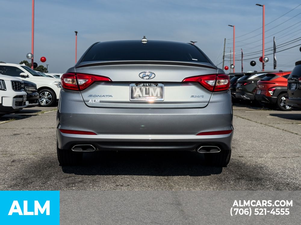 Used 2017 Gray Hyundai Sport image 16