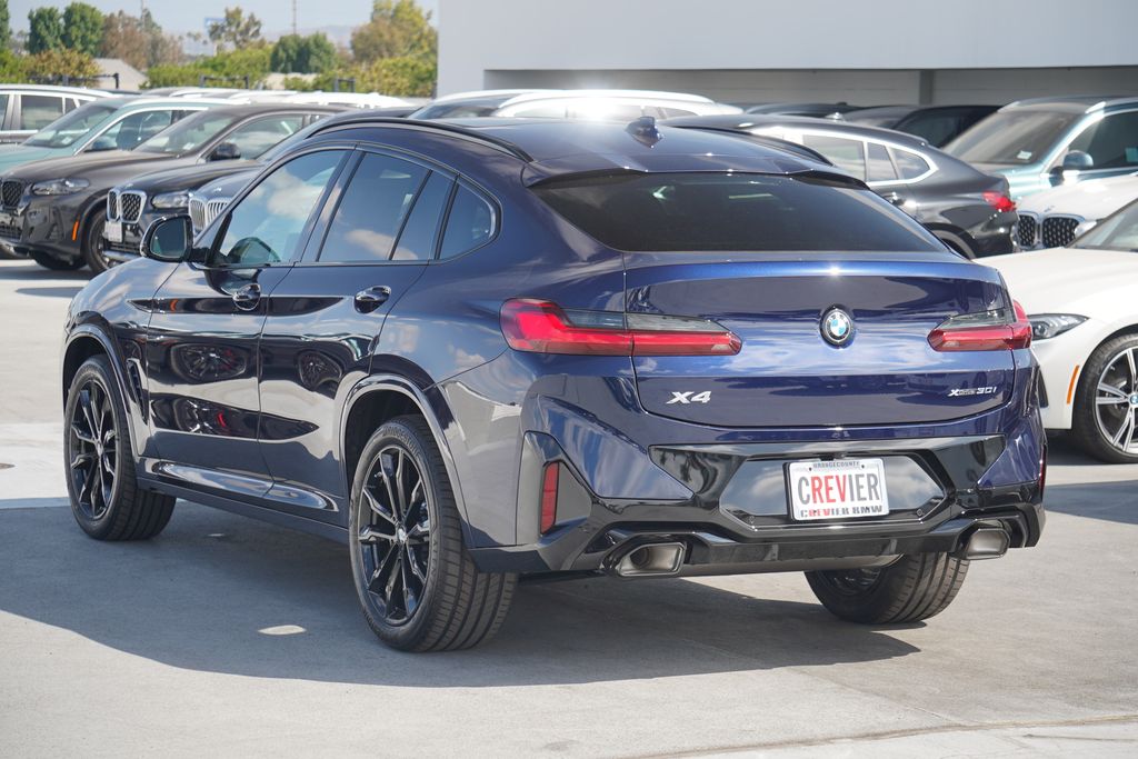 2025 BMW X4 xDrive30i 7