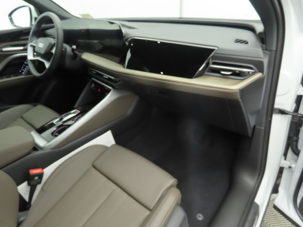 2025 Audi Q5  18
