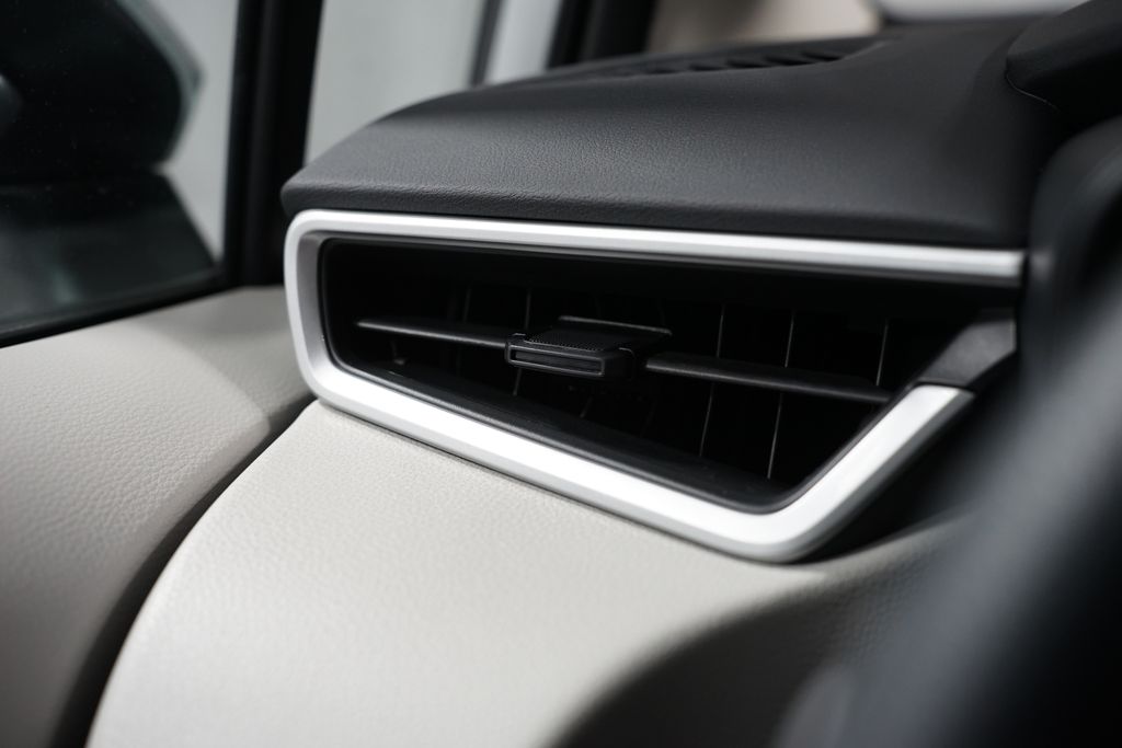 Thumbnail: 2026 Toyota Corolla - 23