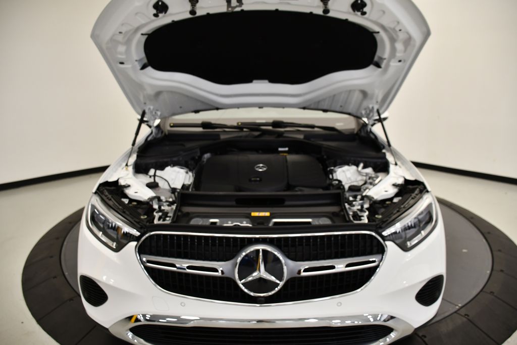 Thumbnail: 2026 Mercedes-Benz GLC - 12