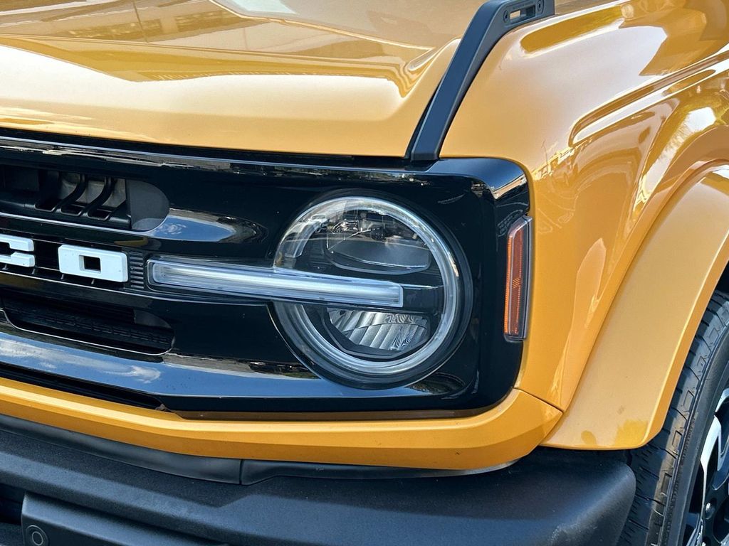 Thumbnail: 2022 Ford Bronco - 2