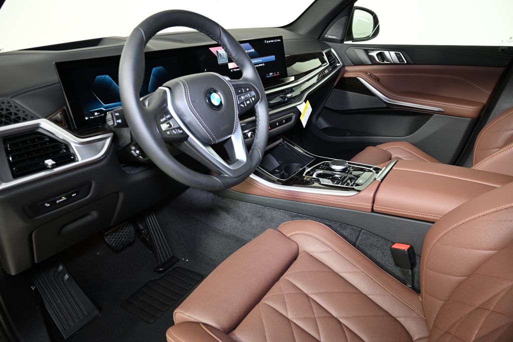 2025 BMW X5 xDrive40i 15