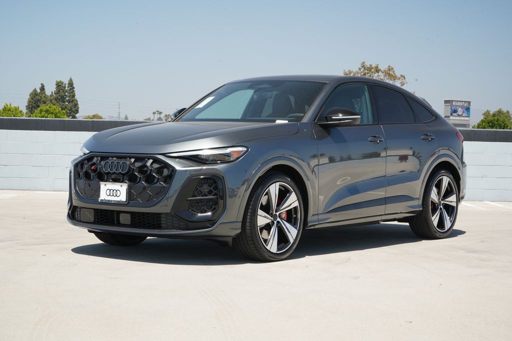 Thumbnail: 2026 Audi SQ5 - 1