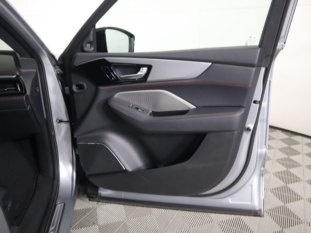 Thumbnail: 2023 Acura MDX - 26