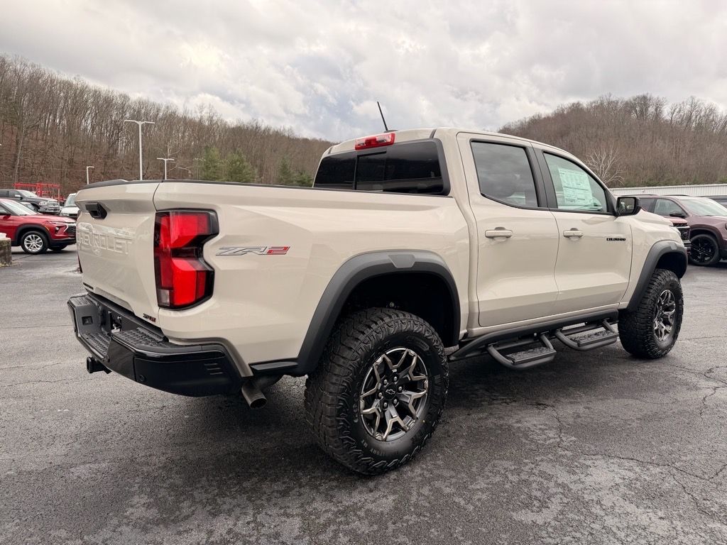 View vehicle photo 4