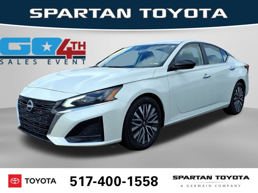 2024 Nissan Altima 2.5 SV FWD