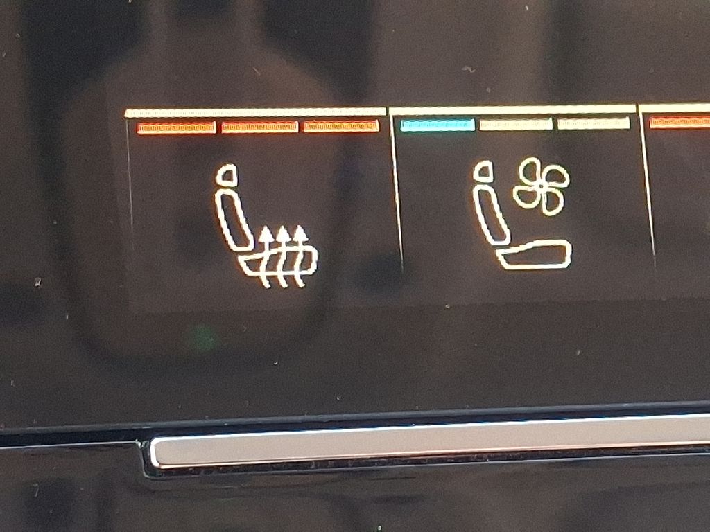 Thumbnail: 2026 Audi Q7 - 18