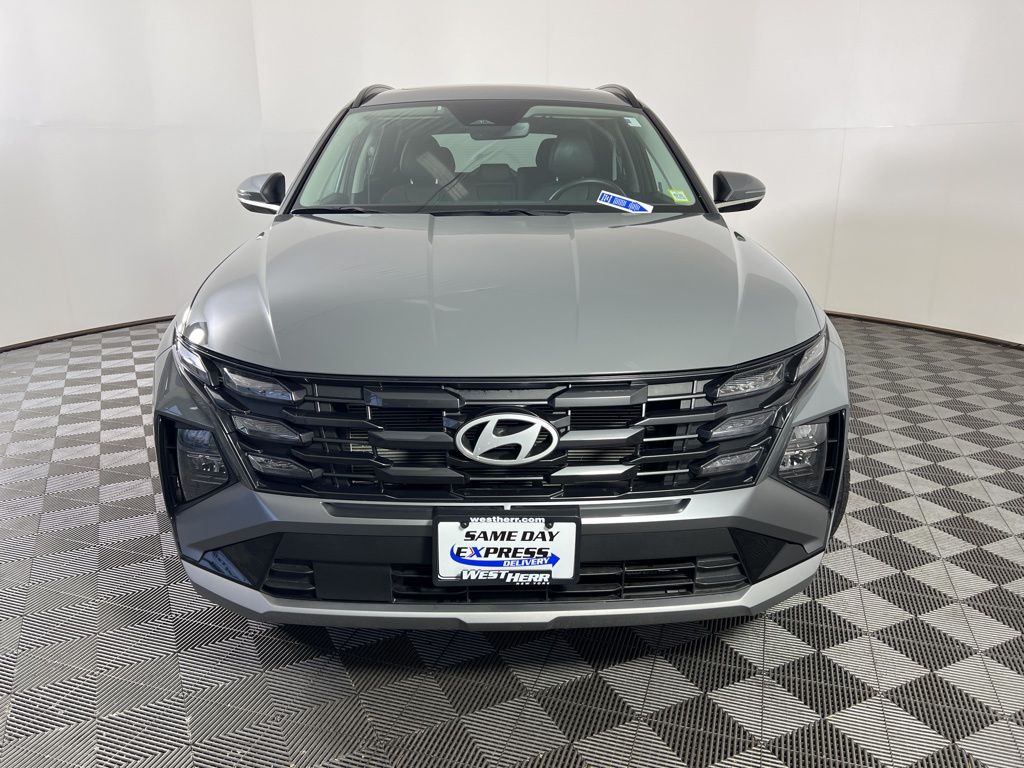 Certified Used 2025 Gray Hyundai SEL Convenience image 3