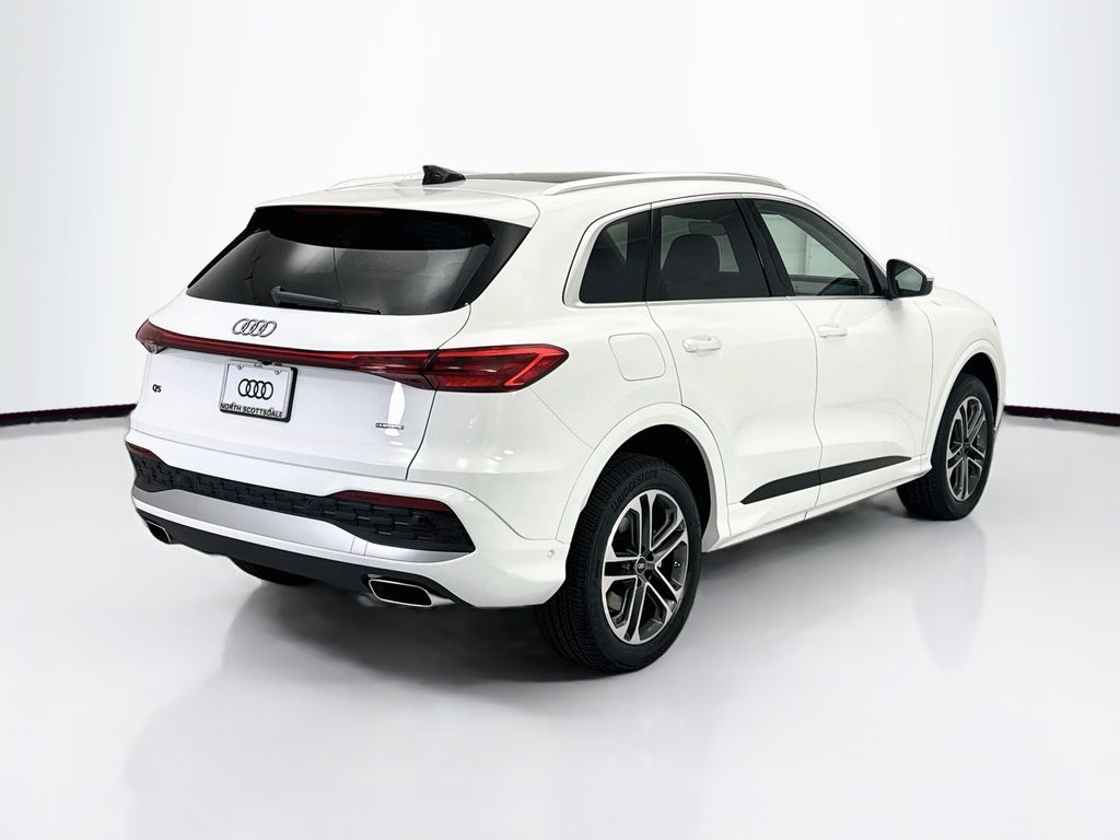 Thumbnail: 2026 Audi Q5 - 5