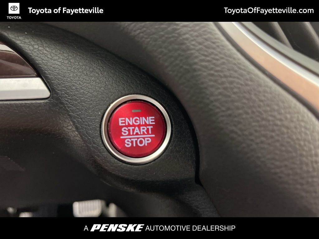 Thumbnail: 2015 Acura TLX - 28