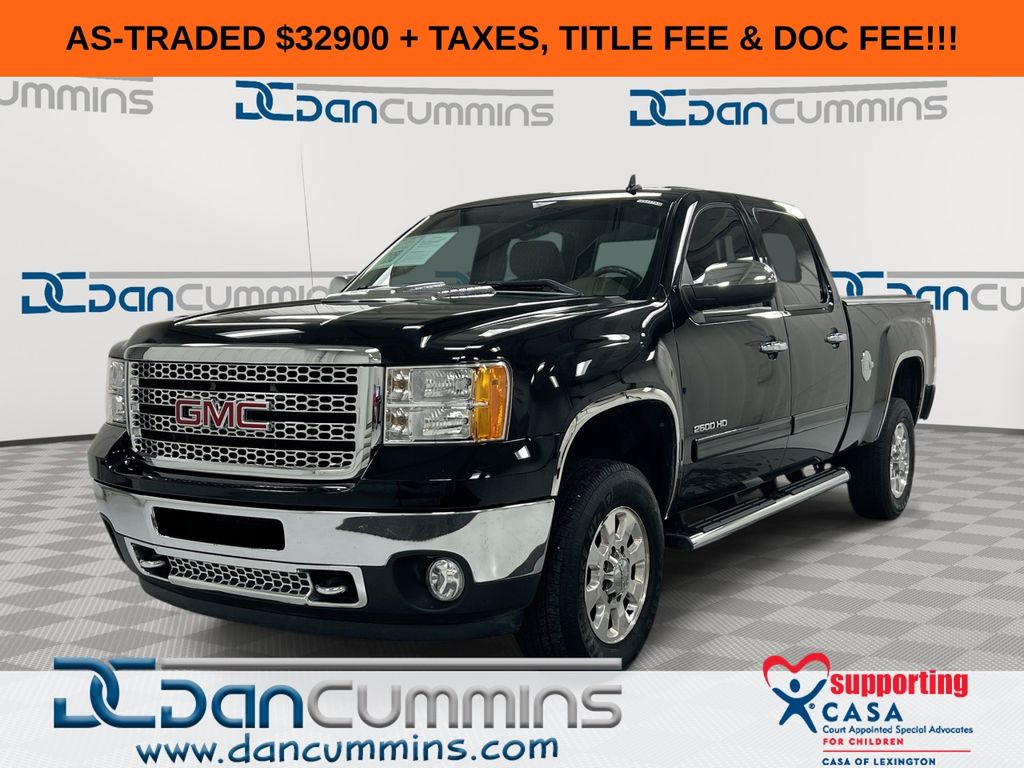 Onyx Black 2011 GMC Sierra 2500HD Pickup Truck Four-Wheel Drive 6-Speed Automatic