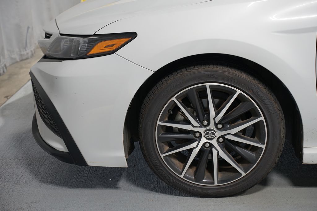 Thumbnail: 2023 Toyota Camry - 5