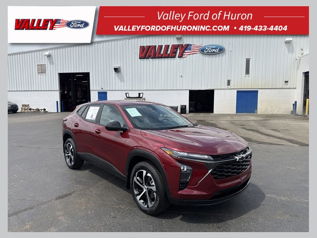 Red (Crimson Metallic) 2024 Chevrolet Trax SUV / Crossover Front-Wheel Drive 6-Speed Automatic