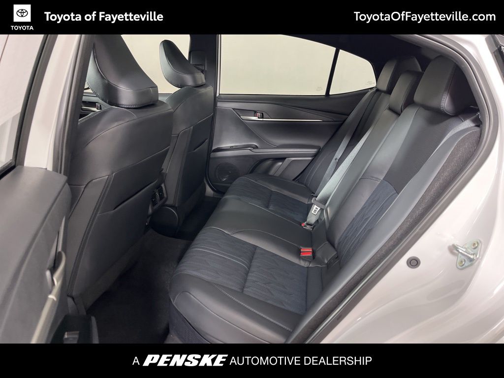 Thumbnail: 2025 Toyota Camry - 24