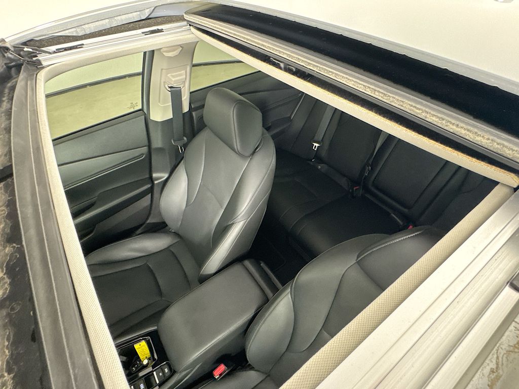 Used Car 2025 Honda Accord Hybrid  Touring For Sale Under $35,000 In Austin, Texas