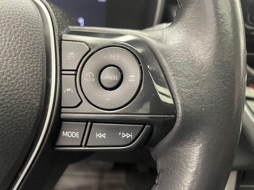 Thumbnail: 2024 Toyota Corolla Cross - 23