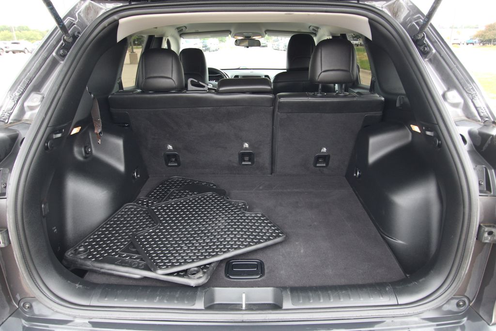 Used 2020 Jeep Cherokee SUV