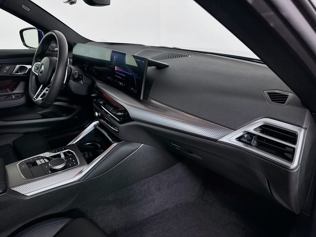 Thumbnail: 2025 BMW 2 Series - 30