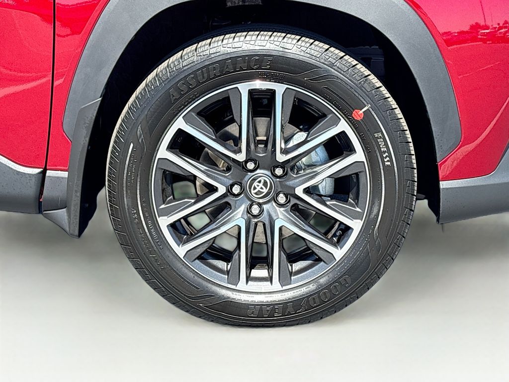 Thumbnail: 2026 Toyota Corolla Cross - 30