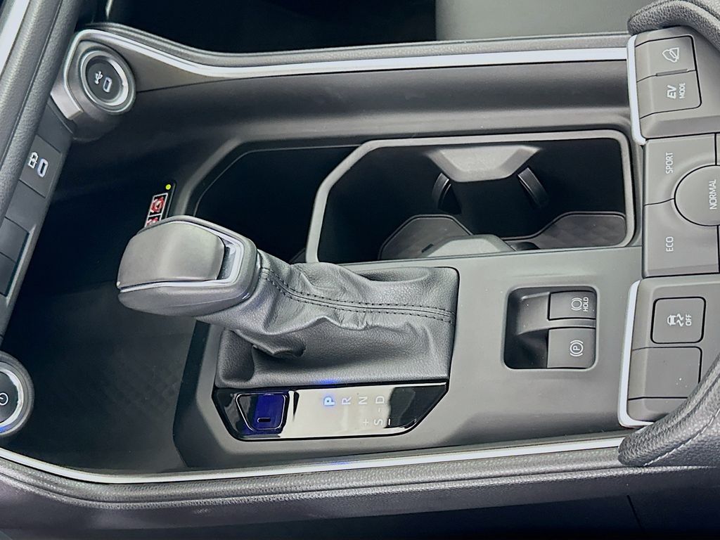 Thumbnail: 2025 Toyota Grand Highlander - 16