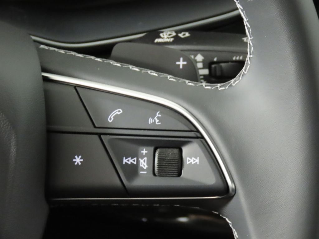 Thumbnail: 2026 Audi Q8 - 18