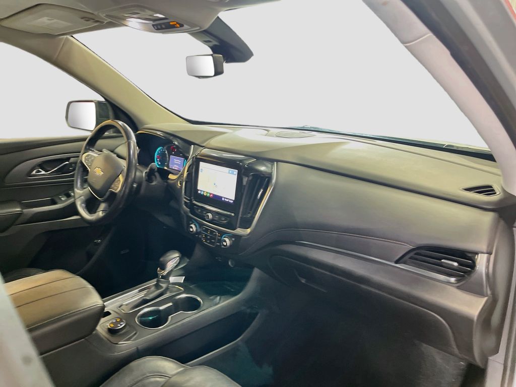 Used 2021 Silver Ice Metallic Chevrolet Premier image 32