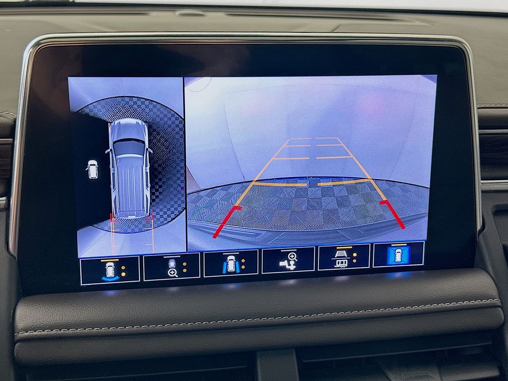 Thumbnail: 2021 Chevrolet Tahoe - 13